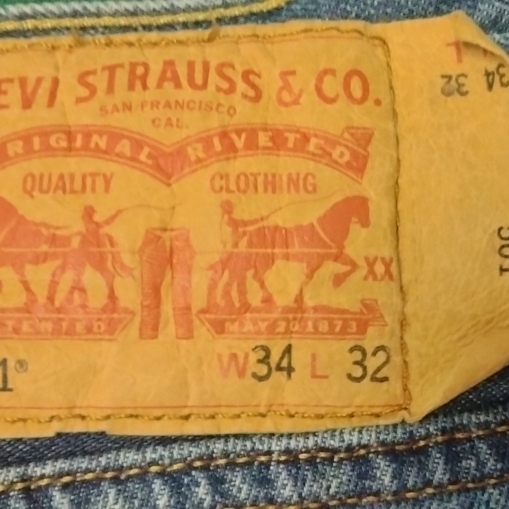 Levi's 501 Men's Blue Jeans